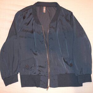 Zip up sweater - Size L